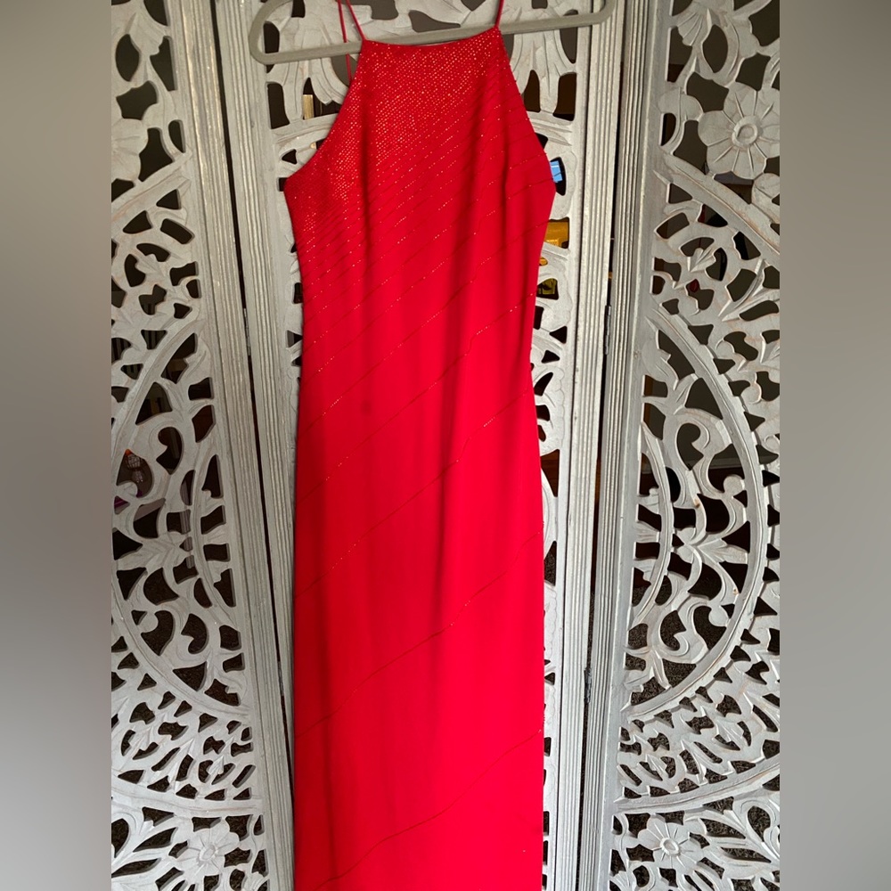 DE LARU BY SHEILA YEN Red Formal Sequin Dress